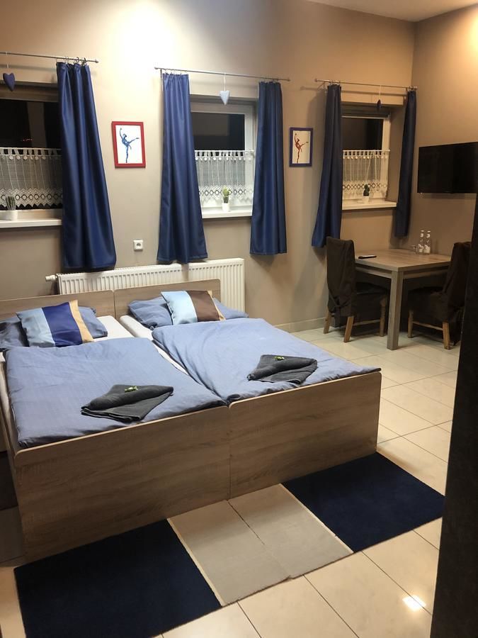 Капсульные отели Apartamenty+In Camp Живец-17