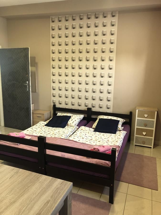 Капсульные отели Apartamenty+In Camp Живец-24