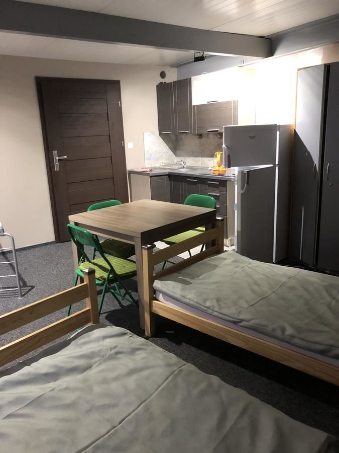 Капсульные отели Apartamenty+In Camp Живец-31